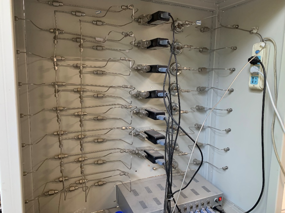 大學新材料實驗室不銹鋼特種氣體配氣柜設備定制